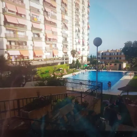 Apartment Arroyo De La Miel Pool And Beach Benalmadena